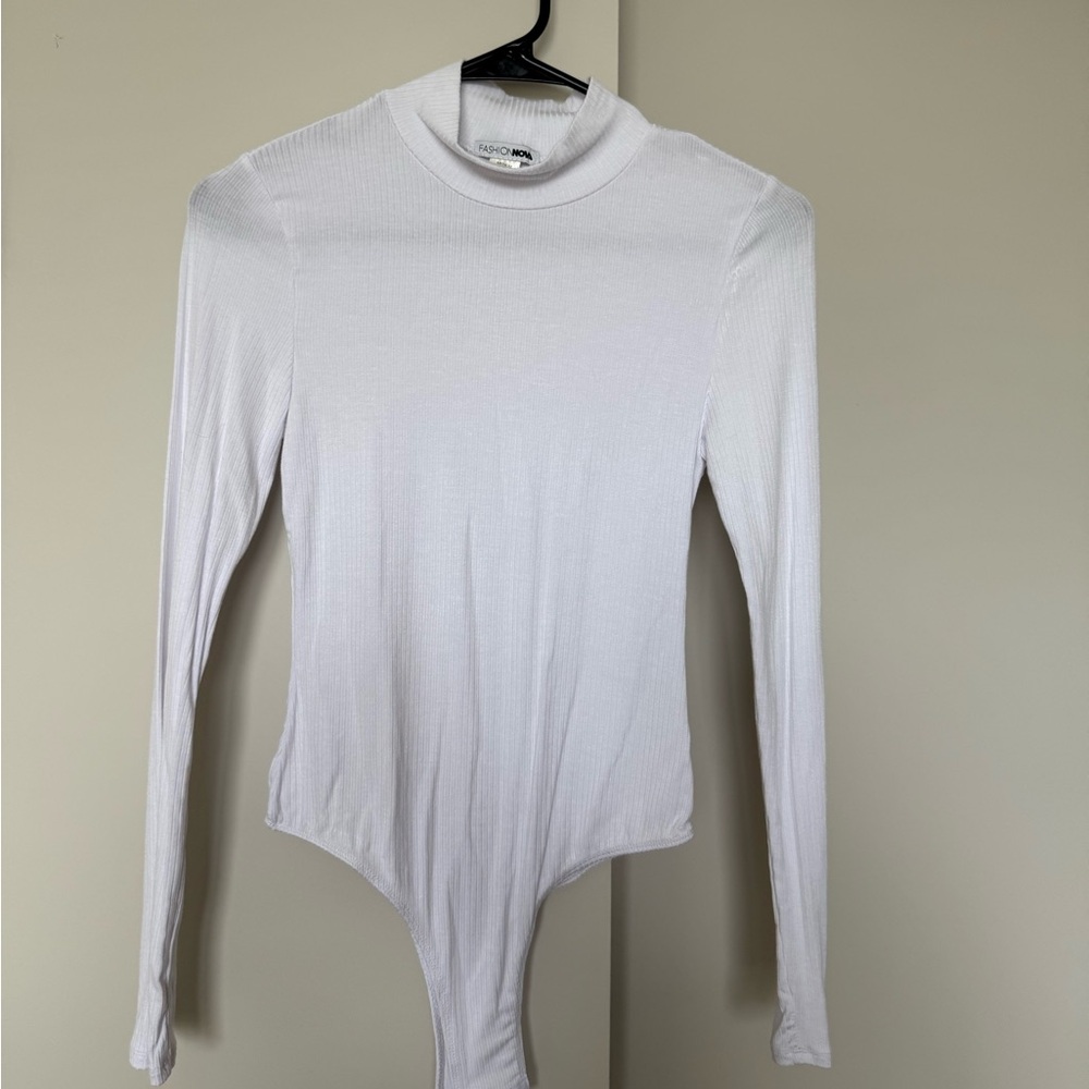*NEW* Fashion Nova Bodysuit-Medium